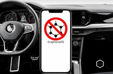 VW-Cockpit mit Smartphone: GrapheneOS-Logo durchgestrichen